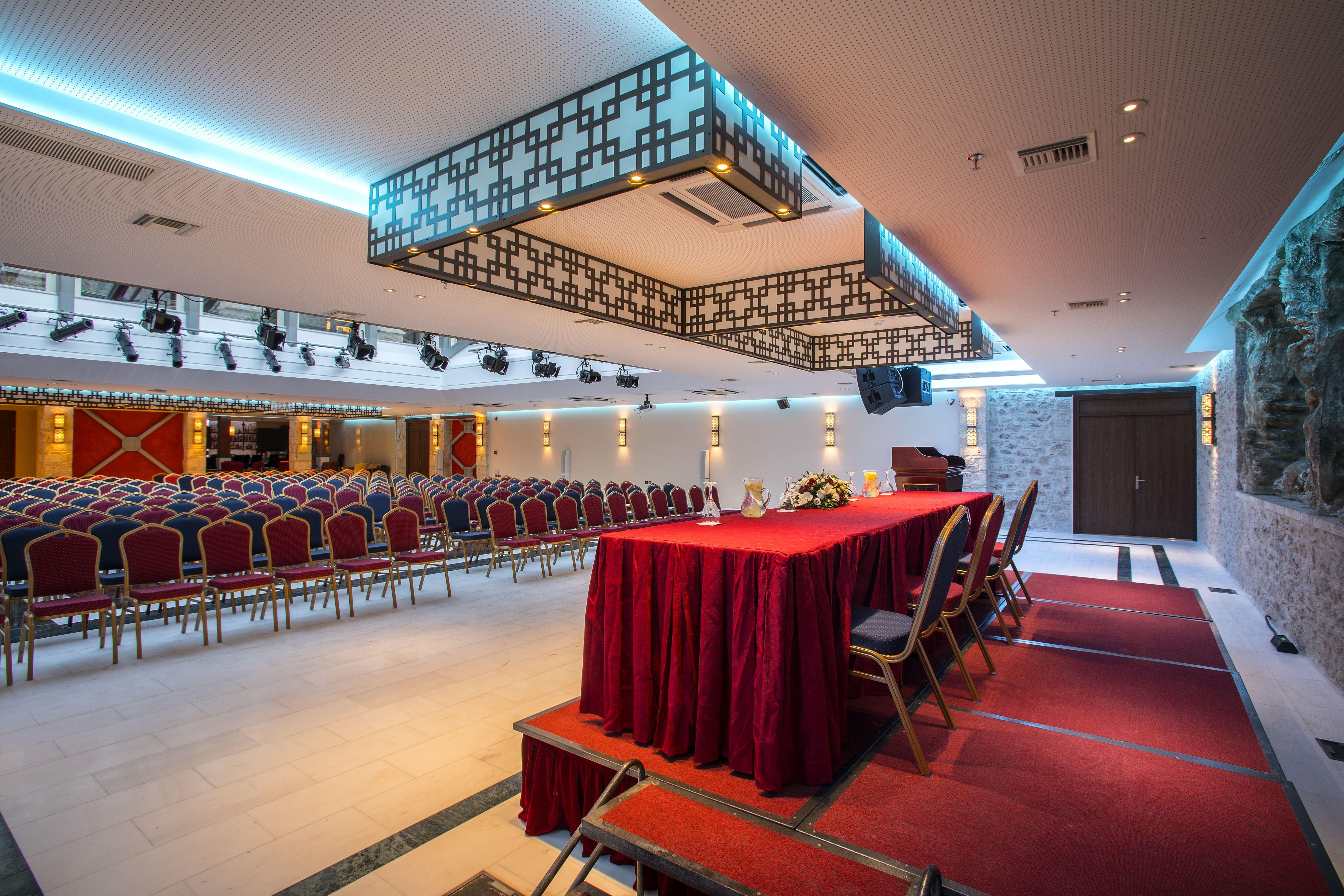 Mystras Grand Palace Resort & Spa Экстерьер фото