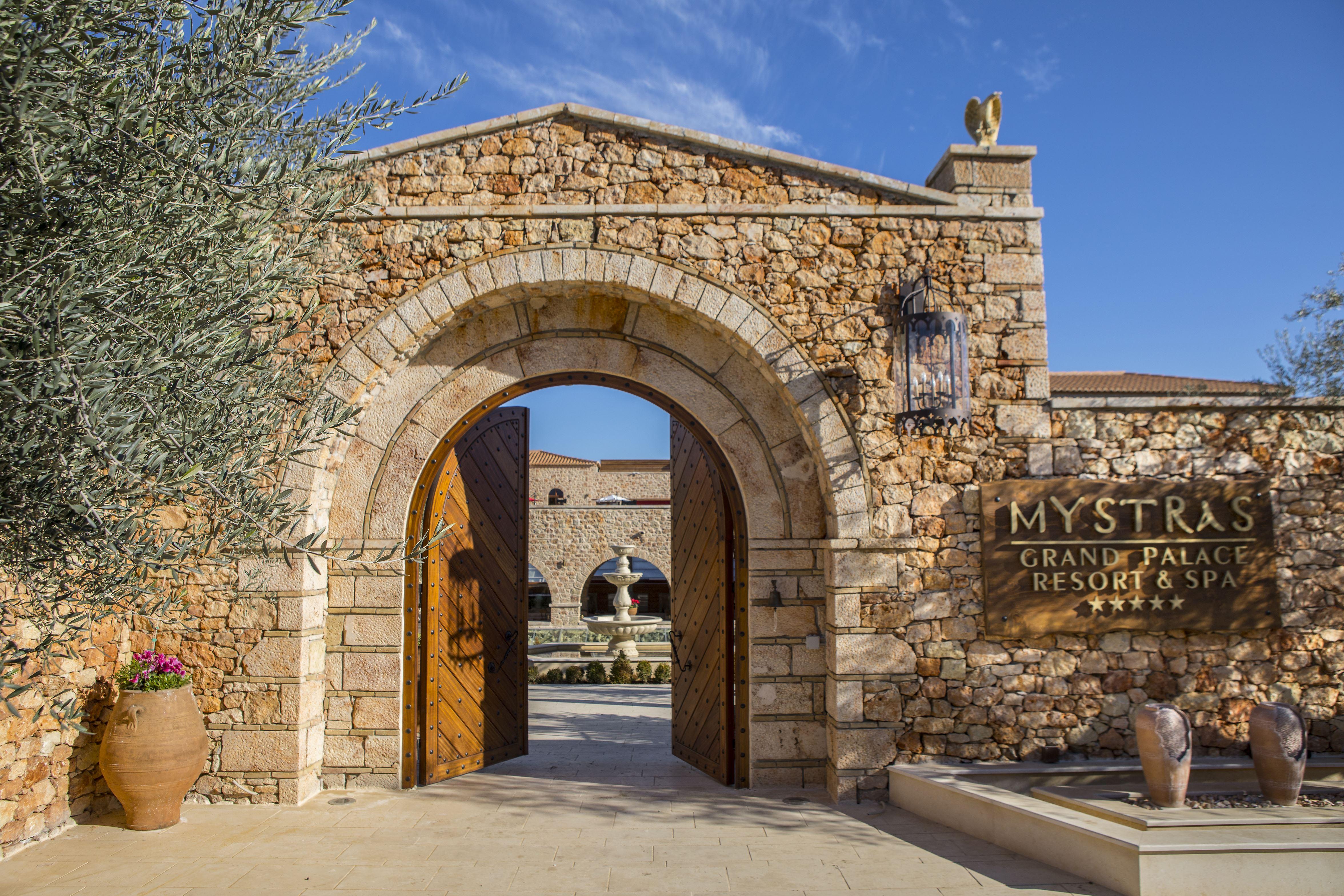 Mystras Grand Palace Resort & Spa Экстерьер фото